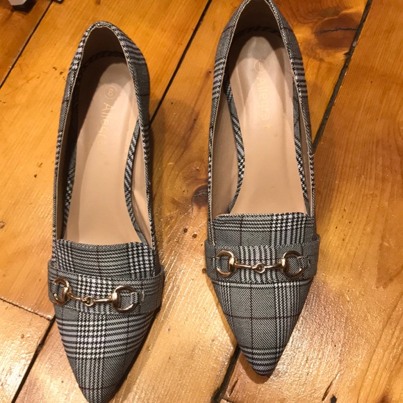 Allegra K Shoes - Black/white/wine plaid heels sz 8